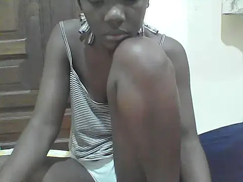 Snapshot of Ebony_Sweetcandy chatting on 03.10.26 Ebony Sweetcandy online show from 03.10.26