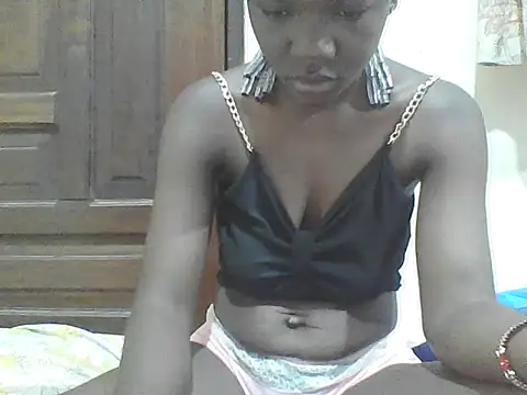 Snapshot of Ebony_Sweetcandy chatting on 03.31.26 Ebony Sweetcandy online show from 03.31.26