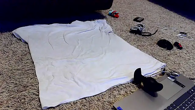 Snapshot of femgui69 chatting on 02.07.26 femgui69 online show from 02.07.26