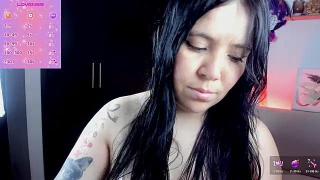 AilynRed online show from 05.13.26