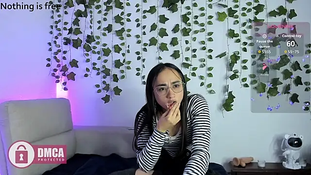 Alana Pherson online show from 04.12.26