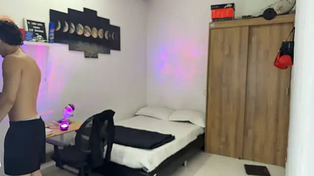 Kisan Smith online show from 11.12.25