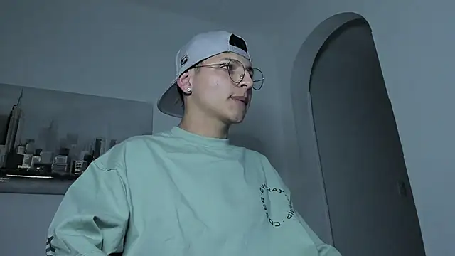 a lejandro 0 8 online show from 03.02.25