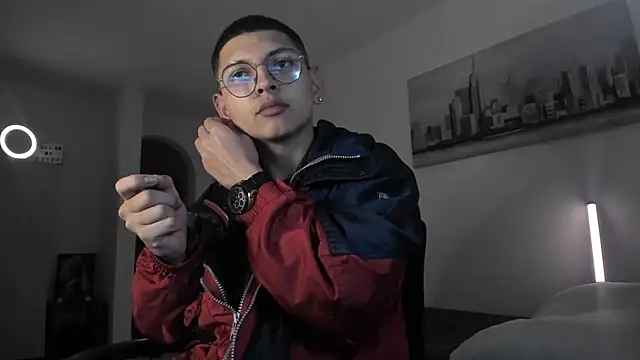 a lejandro 0 8 online show from 03.15.25