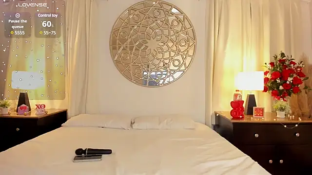 Snapshot of Antonellaparis_ chatting on 02.18.25 Antonellaparis  online show from 02.18.25