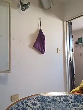 Snapshot of ConeNella chatting on 01.29.25 ConeNella online show from 01.29.25