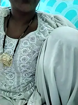 Snapshot of IslamicPimento chatting on 02.08.25 IslamicPimento online show from 02.08.25