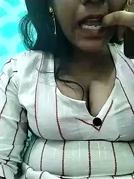 Snapshot of IslamicPimento chatting on 02.13.25 IslamicPimento online show from 02.13.25