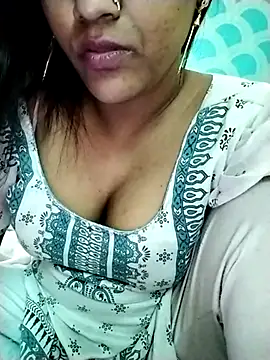 Snapshot of IslamicPimento chatting on 02.25.25 IslamicPimento online show from 02.25.25