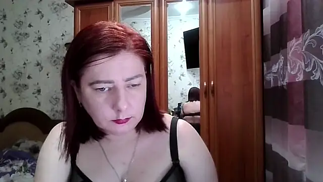 SophieNightAh online show from 02.04.26