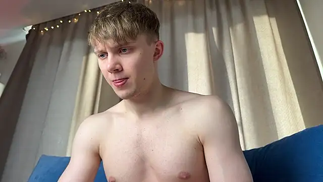 Snapshot of David_Keler chatting on 03.19.25 David Keler online show from 03.19.25