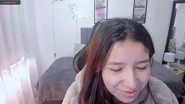 Amy joones online show from 10.13.25