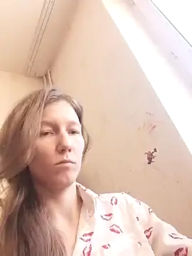 Snapshot of CatFerae chatting on 01.17.25 CatFerae online show from 01.17.25