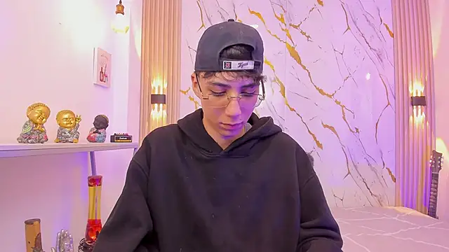 Nikolay Gregori online show from 03.18.26