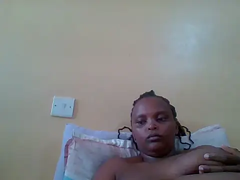 Snapshot of Sexxy-Shie chatting on 01.05.25 Sexxy-Shie online show from 01.05.25