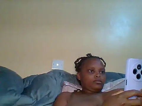 Snapshot of Sexxy-Shie chatting on 01.08.25 Sexxy-Shie online show from 01.08.25