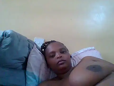 Snapshot of Sexxy-Shie chatting on 01.09.25 Sexxy-Shie online show from 01.09.25