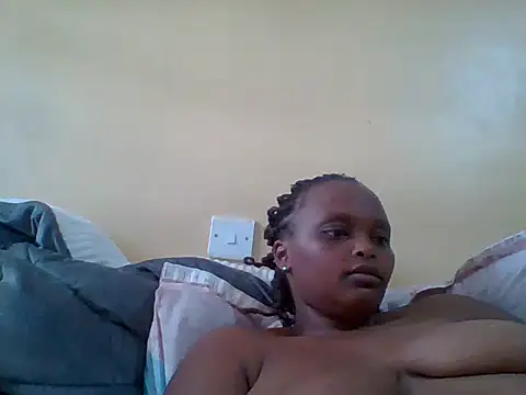 Snapshot of Sexxy-Shie chatting on 01.11.25 Sexxy-Shie online show from 01.11.25