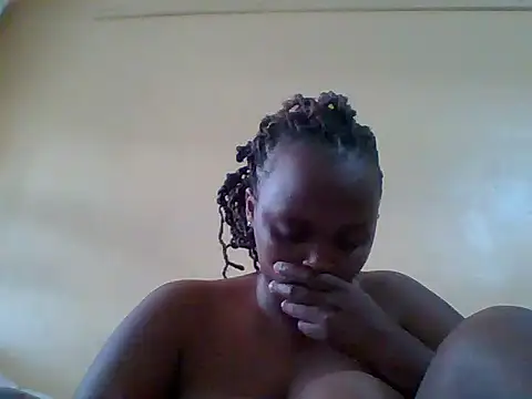 Snapshot of Sexxy-Shie chatting on 01.17.25 Sexxy-Shie online show from 01.17.25