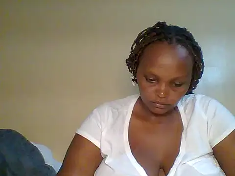 Snapshot of Sexxy-Shie chatting on 01.31.25 Sexxy-Shie online show from 01.31.25