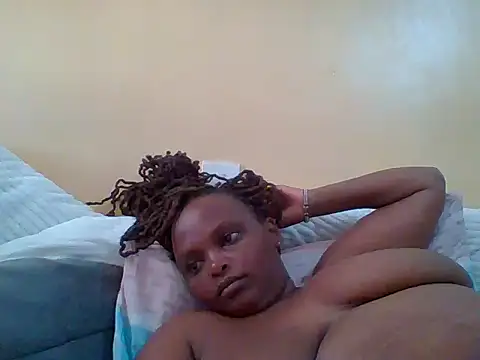 Snapshot of Sexxy-Shie chatting on 02.02.25 Sexxy-Shie online show from 02.02.25