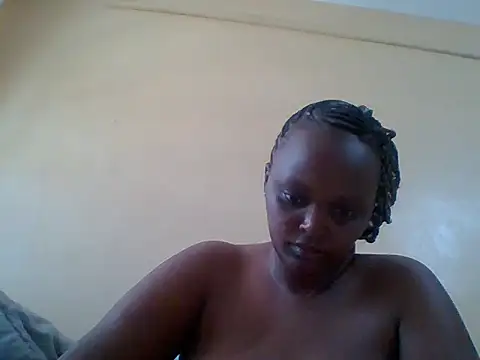 Snapshot of Sexxy-Shie chatting on 02.15.25 Sexxy-Shie online show from 02.15.25