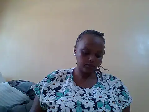 Snapshot of Sexxy-Shie chatting on 02.20.25 Sexxy-Shie online show from 02.20.25