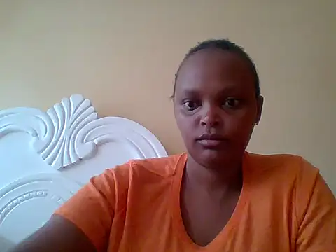 Snapshot of Sexxy-Shie chatting on 09.19.25 Sexxy-Shie online show from 09.19.25