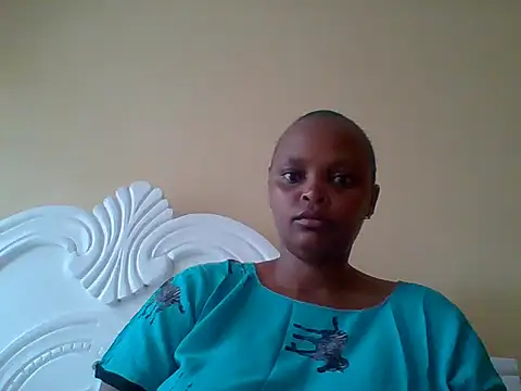 Snapshot of Sexxy-Shie chatting on 09.21.25 Sexxy-Shie online show from 09.21.25