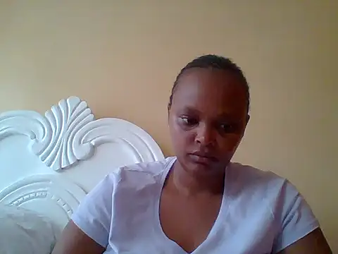 Snapshot of Sexxy-Shie chatting on 09.27.25 Sexxy-Shie online show from 09.27.25