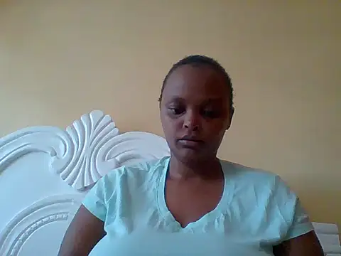Snapshot of Sexxy-Shie chatting on 10.11.25 Sexxy-Shie online show from 10.11.25