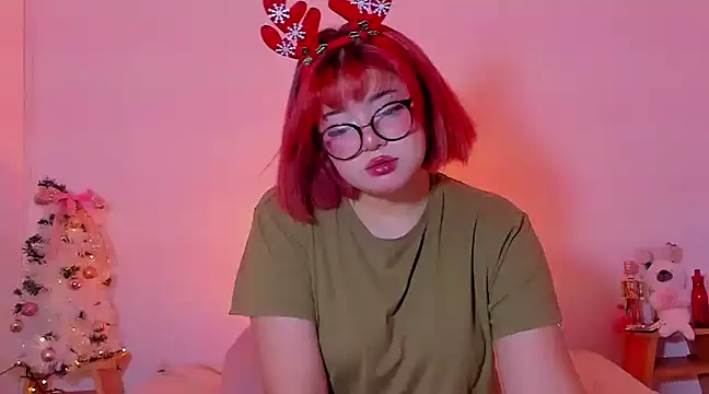 Snapshot of Gaby_Danna chatting on 12.24.24 Gaby Danna online show from 12.24.24