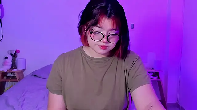 Snapshot of Gaby_Danna chatting on 02.06.25 Gaby Danna online show from 02.06.25