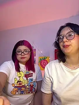 Snapshot of Gaby_Danna chatting on 05.15.26 Gaby Danna online show from 05.15.26