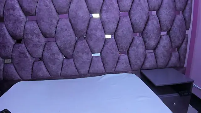 AlaSmith online show from 10.28.25