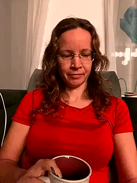 Snapshot of AnnikaRose chatting on 12.03.25 AnnikaRose online show from 12.03.25