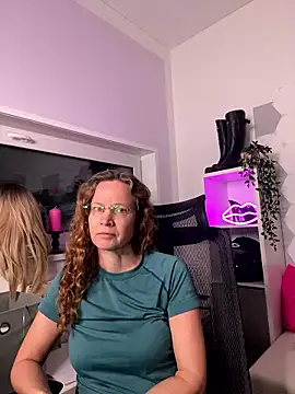 Snapshot of AnnikaRose chatting on 01.10.26 AnnikaRose online show from 01.10.26