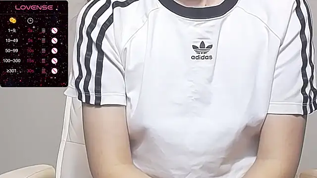 Snapshot of RRUUBBYYY chatting on 02.04.26 RRUUBBYYY online show from 02.04.26