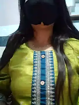 Aishwaryaa 69 online show from 02.03.25