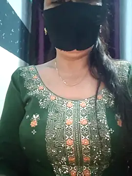 Aishwaryaa 69 online show from 03.03.25