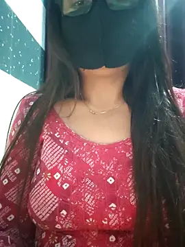 Snapshot of Aishwaryaa_69 chatting on 03.07.25 Aishwaryaa 69 online show from 03.07.25