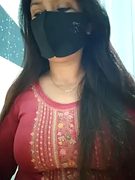 Snapshot of Aishwaryaa_69 chatting on 03.12.25 Aishwaryaa 69 online show from 03.12.25