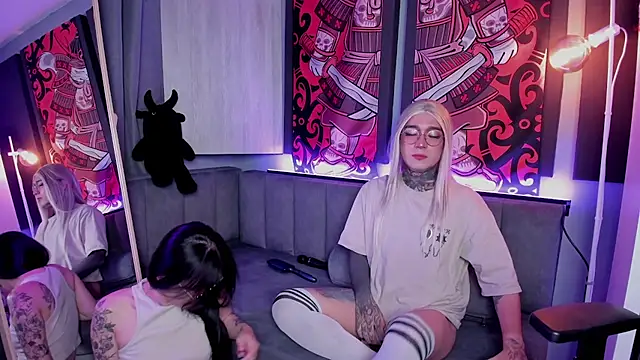 JadeyKhada online show from 03.29.26