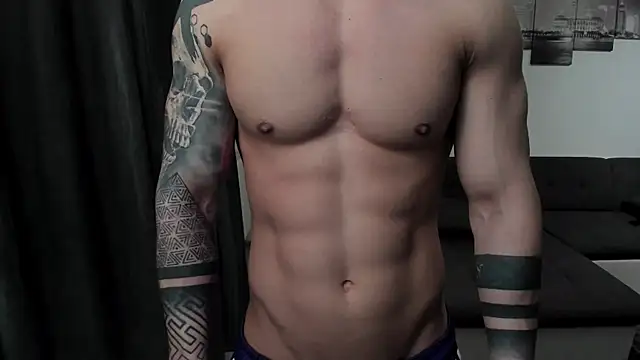 Snapshot of Richarddarell1 chatting on 02.27.25 Richarddarell1 online show from 02.27.25