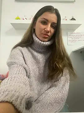 Snapshot of Lanaa19 chatting on 12.25.24 Lanaa19 online show from 12.25.24