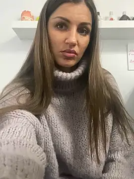 Snapshot of Lanaa19 chatting on 01.06.25 Lanaa19 online show from 01.06.25