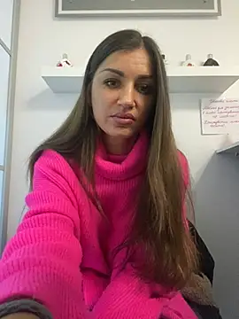 Snapshot of Lanaa19 chatting on 01.25.25 Lanaa19 online show from 01.25.25