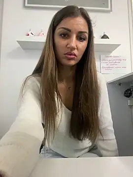 Snapshot of Lanaa19 chatting on 01.31.25 Lanaa19 online show from 01.31.25