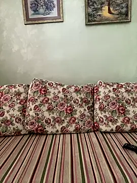 Snapshot of Lanaa19 chatting on 09.23.25 Lanaa19 online show from 09.23.25