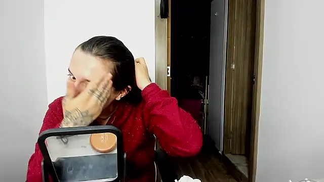 Sweet-Suck69 online show from 03.01.25